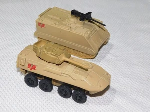 SET 2 MAISTO LAV 25 Armored Personnel Carrier🐫 Desert Tan & M113 TANK - Bild 1 von 4