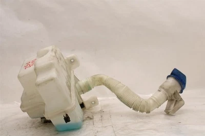 WINDSHIELD WASHER FLUID RESERVOIR BOTTLE Golf Golf GTI 15-19 1421855 Foto 1 de 4