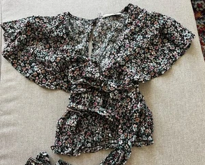 Top Bluse Croptop Shirt Pull&Bear Gr. S Neu - Bild 1 von 1