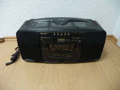 Sharp 5 CD Changer Kassettenrecorder Tuner schwarz 33 W - Bild 1 von 4