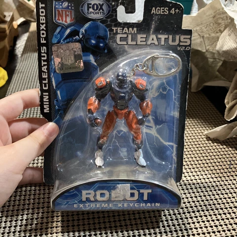 Denver Broncos NFL Fox Sports Team Cleatus V2.0 Keychain NIB 2014 Cover