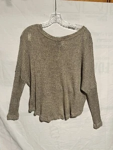 love by design sweater Xs Crop Top - Picture 1 of 4