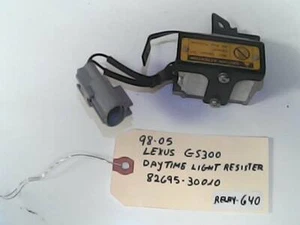 98-05 LEXUS GS300 DAY TIME LIGHT RESISTOR MODULE 82695-30010 (RELAY-640) - Picture 1 of 2