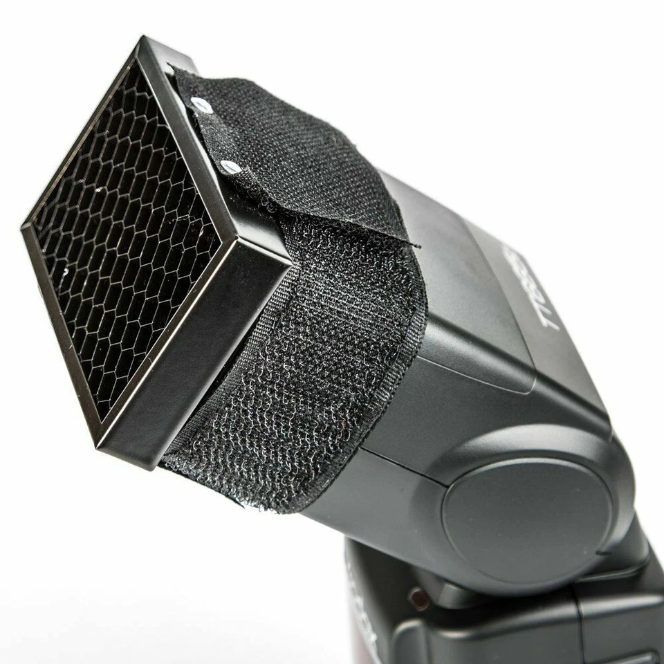 HB-01 Flash Honeycomb Grid Spot Filter For Canon Nikon Yongnuo Flash Speedlite - Image 1 of 4