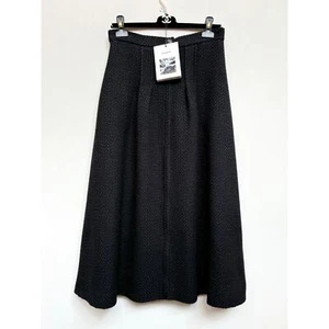 100% auth CHANEL 16B Black Wool Plain Tweed Weave Full Zip Skirt sz 40 8 28" - Picture 1 of 18