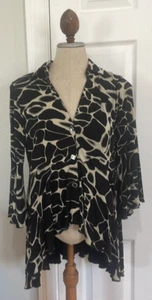 Temptation Italy Top animal print button down bell sleeves High Low Black Size M - Picture 1 of 12