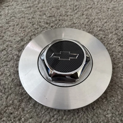 Chevrolet Impala 2000-2005, tapa central Monte Carlo P/N 9592363 J4 Foto 1 de 4