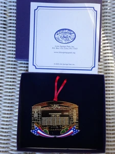 LITITZ SPRINGS PARK WALL OF REMEMBRANCE CHRISTMAS ORNAMENT 250TH ANNIV LITITZ PA - Picture 1 of 3