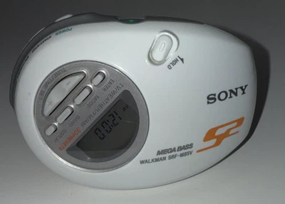 Sony SRF-M85V S2 Sports Walkman Armband Radio With Arm Band - Image 1 of 4