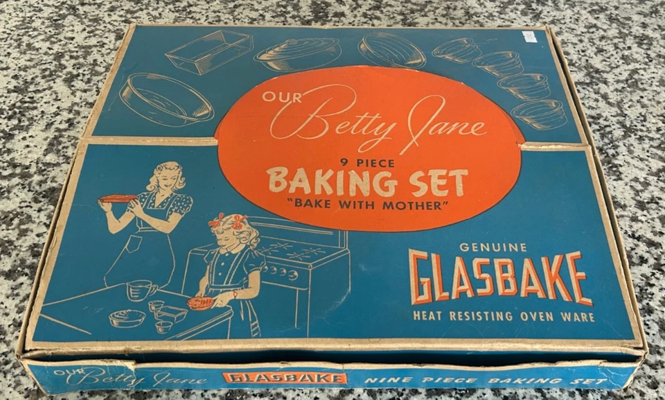 1940’s McKee Glasbake Our Betty Jane Child's 10 Piece Baking Ovenware Set w/Box - Image 1 of 4