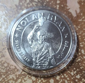1993 Liberia $1 Nolan Ryan Commemorative Coin 7 No-Hitters - Picture 1 of 2