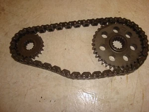 89 90 1989? 88? ESTUCHE DE CADENA ARCTIC CAT COUGAR 500 PIÑONES - Imagen 1 de 5