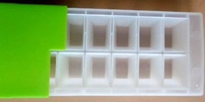 Wüllner & Kaiser Eiswürfelformer mit Deckel Eiswürfelbereiter - Bild 1 von 4