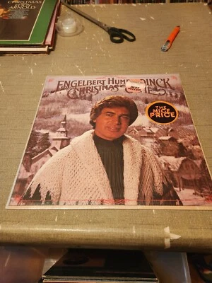 Engelbert Humperdinck Christmas Tyme LP Vinyl Record Album Epic 35031 - Image 1 of 3
