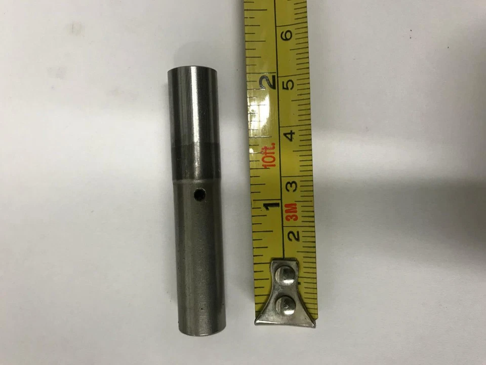 Montgomery Wards UHT J252C (1950's eary 1960's) Needle Bar Bushing (*CI*) - Image 1 of 1