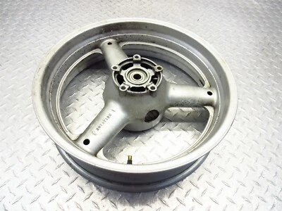 Llanta trasera Suzuki Katana 750 GSX750F 1998 98-06 17x4,5 video recto OEM Foto 1 de 4