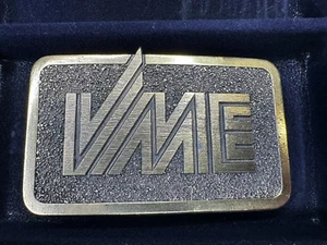 Vintage belt buckle VME ~ Excellent, Displayed Only - Picture 1 of 3