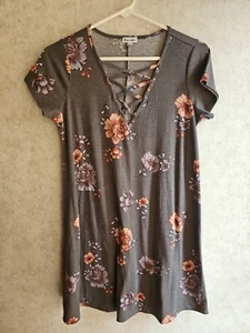 LoveFire Womens Dress Floral Print Size Medium - Picture 1 of 8