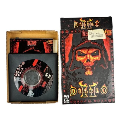 Diablo II 2 PC Game Lord of Destruction Box Inserts Booklet 2 Discs Excellent - Image 1 of 4