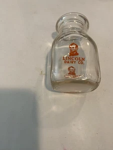 Antique Vintage Lincoln Dairy Half Pint Milk Bottle West Hartford, Connecticut - Picture 1 of 3