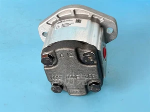  NEW Parker 3349111734 PGP511A0080CA1H2NL1L1B1B1 gear pump DHL shipping - Picture 1 of 1