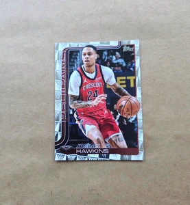 JORDAN HAWKINS ~~~ SEASON TIP OFF PARALLEL ~~~ 2025 topps flagship card #194 - Foto 1 di 2