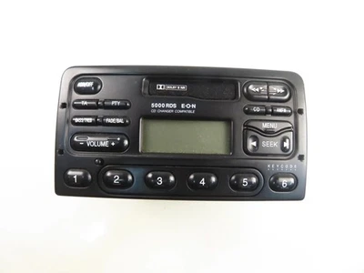 FORD FOCUS DAW, DBW Musik-Player ohne GPS 97AP18K876LA Petrol 74kw 32058995 - Bild 1 von 4