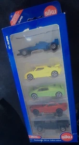SIKU Super: Juego de regalo. 5 coches (piezas de metal + plástico). Mercedes Benz. Ver detalles - Imagen 1 de 4