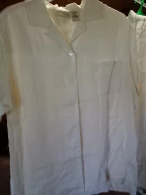 L.L. BEAN Ivory LINEN SHORT SLEEVE BUTTON UP BLOUSE SHIRT L WOMEN'S  - Image 1 of 4