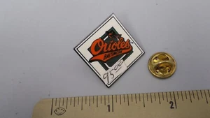 Vintage 1992 Peter David Baltimore Orioles Baseball Team MLB Hat Lapel Pin - Picture 1 of 4