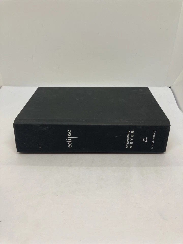 Eclipse Twilight Saga Book 3 By Stephenie Meyer 2007 Hardcover First Edition - Image 1 of 4