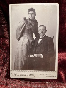 Antikes Foto von Herrn und Frau John Gravenshind Hutchinson, Minnesota - Bild 1 von 7