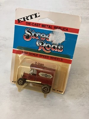 Ford T-Van vintage ERTL Street Rod diecast '13. maqueta escala 1:64 Foto 1 de 4