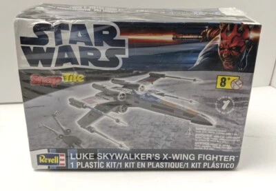Revell Star Wars Luke Skywalker's "X-WING FIGHTER" Plastic Model Kit New in Box - Image 1 of 4