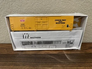 Walthers HO Scale Green Bay & Western 50’ FGE Insulated Box Car - Unbuilt NIB - Picture 1 of 2