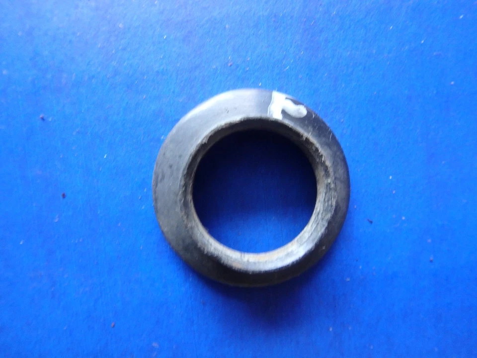 Yamaha DT 250 1977 cubierta espaciadora rueda delantera Foto 1 de 1