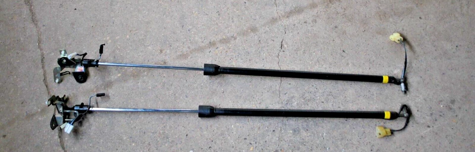 MITSUBISHI STARIION / CHRYSLER CONQUEST = SOPORTES DE ELEVACIÓN HATCHBACK. Foto 1 de 4