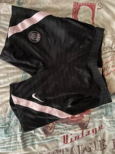Nike Paris Saint-Germain Shorts - Excellent Condition - Size [ M ] - Picture 1 of 1