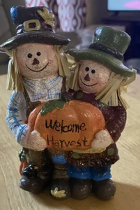 Scarecrow Figurines - Picture 1 of 3