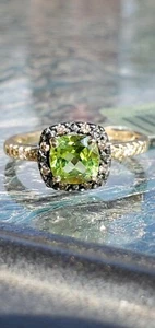 Peridot Labcreated Cushion Cut And Diamond Ring 10kt Solid Yellow Gold - Picture 1 of 12