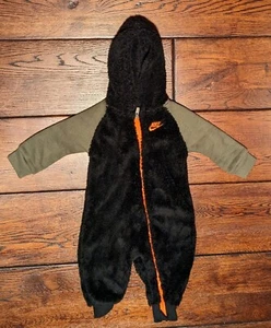 Nike Baby Faux Sherpa Hooded Fleece Coverall Size 6 Months Black Green - Picture 1 of 7