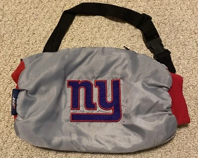New! NFL NY Giant Youth Football Handwarmer - Image 1 of 3