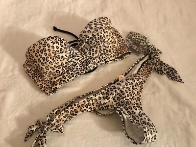 Victoria's Secret NOVO Push Up Sem Alças L/L Bandeau Tie Bottom 32B,XS Leopardo - Imagem 1 de 4