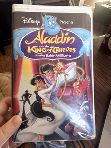 Aladdin and the King of Thieves (VHS, 1996) ✔  Robin Williams!! - Picture 1 of 4
