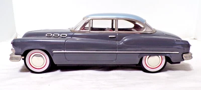 Fifties Tin Friction Propelled 1950 BUICK 2 DOOR Special - 1:18 - See Below - Image 1 of 4