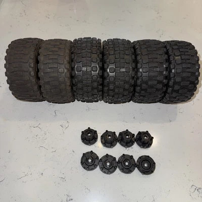 Proline Badlands MX 2.8 HP #10174 1/10 Monster Truck Tires 17mm Hex Wheels RA - Image 1 of 4