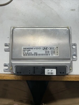 ORDENADOR MOTOR HYUNDAI TUCSON 2005 2006 2007 2008 2009 39109-37075 2,7 L ECM OEM Foto 1 de 4
