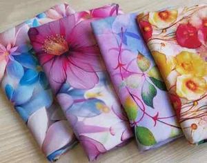 55'' Wide By Yard Vivid Flower Romantic Fabric Soft Rayon Viscose Material Dress - Picture 1 of 10