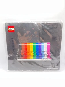 Lego Model Everyone is Awesome Instruction Manual 40516 - Picture 1 of 1
