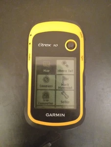 Garmin eTrex 10 Worldwide Handheld GPS Navigator Hiking Hunting Fishing - Picture 1 of 9
